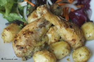 Roasted Chicken Drumsticks (Lugo Digaag La-foorneeyay) دجاج محمر بالفرن